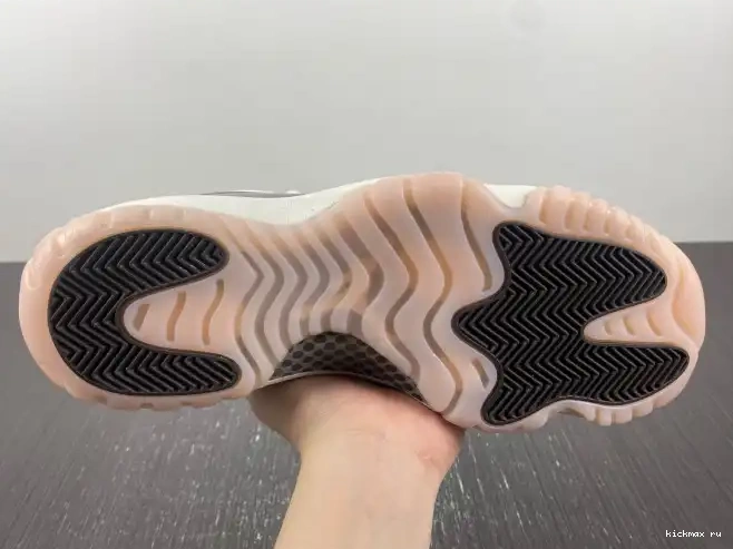 Cheap Kickmax WMNS Neapolitan Air AR0715-101 Jordan 11 0605